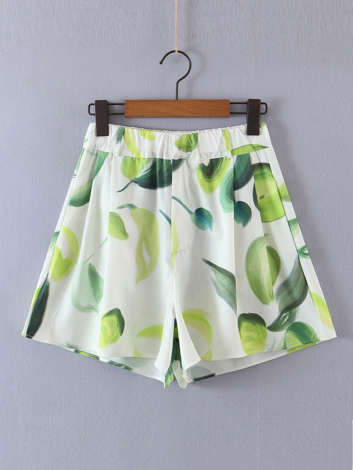 Women's Spring New Swing Collar Top and Shorts Two-Piece Set