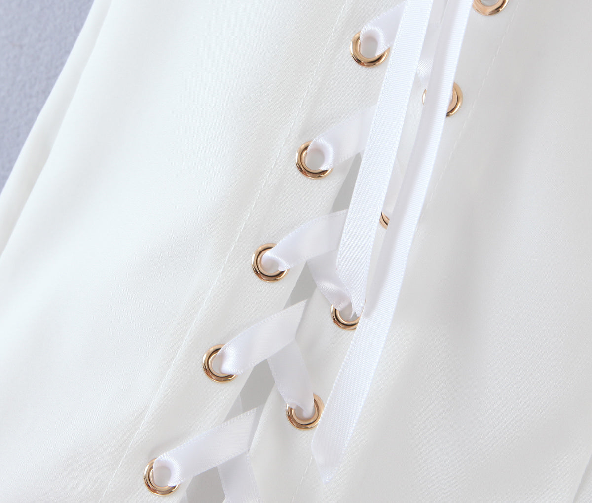 Summer Blogger Milky White Split Air Hole Criss Cross Skirt