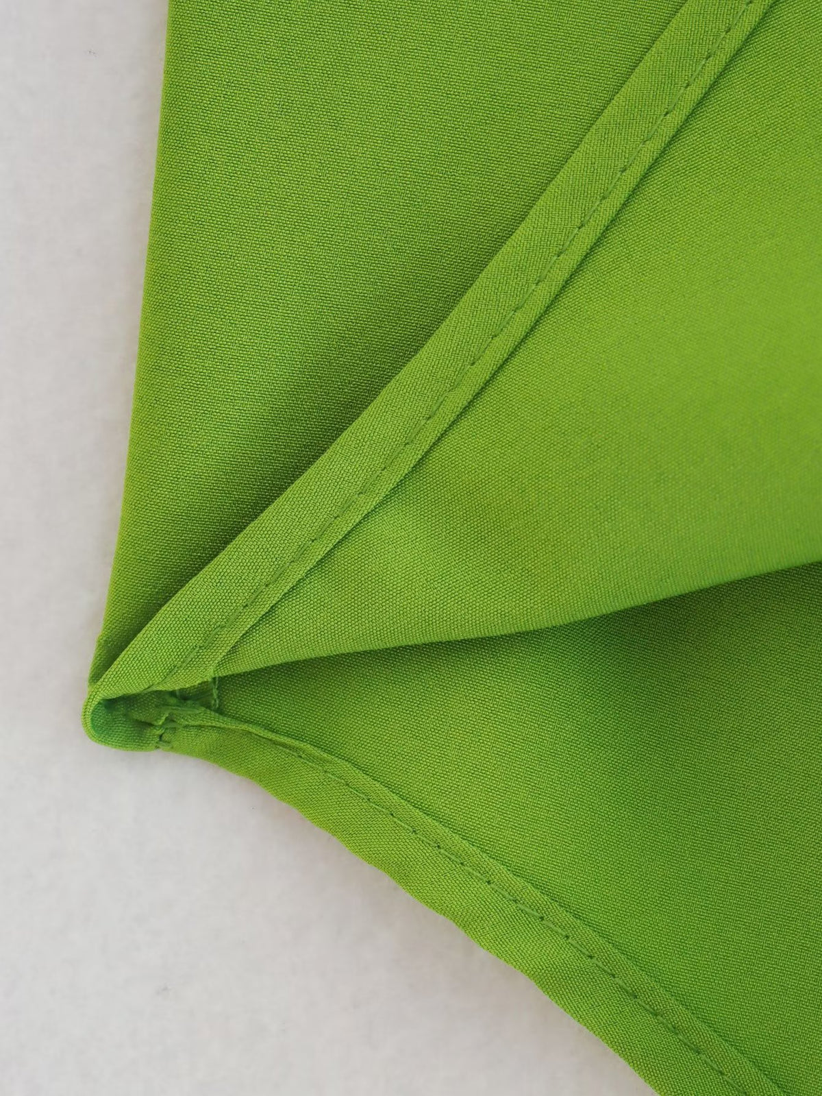 Women's Apple Green Single-Breasted Shirt Fashionable Women Polo Collar Long-Sleeved Shirt Women