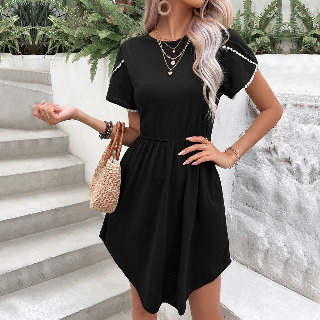 Women's Sweet Simple Crew Neck Lace Petals Short Sleeve Dress