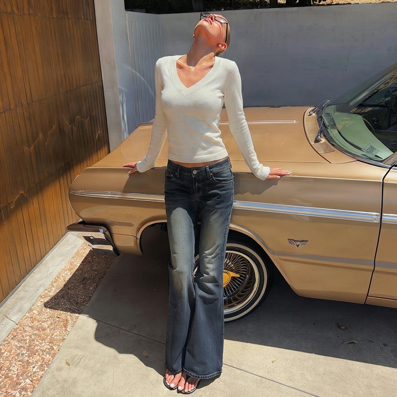 Women's Slim V-Neck Knit Top