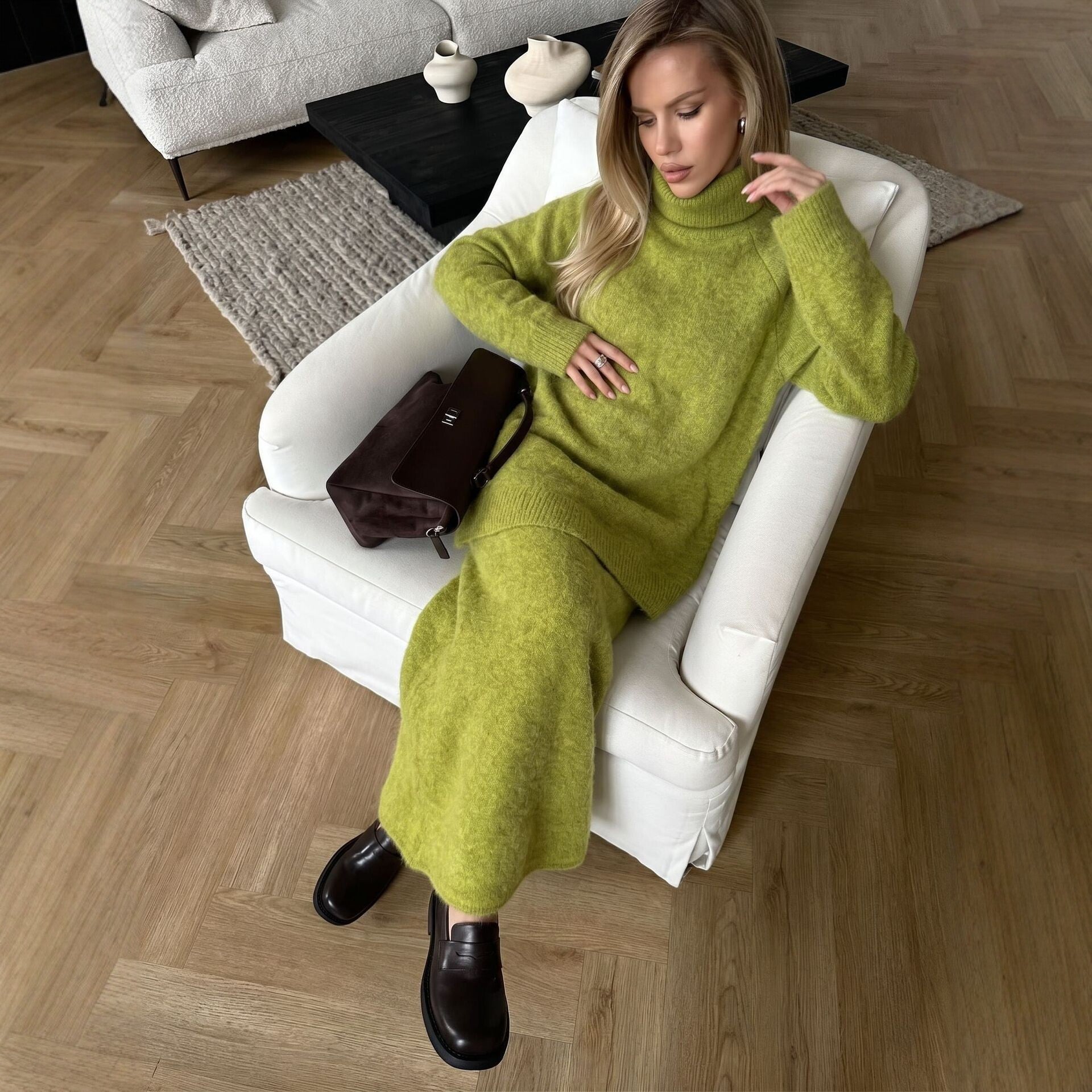 Autumn Winter Loose Knitting Women Wool Blended Sweater