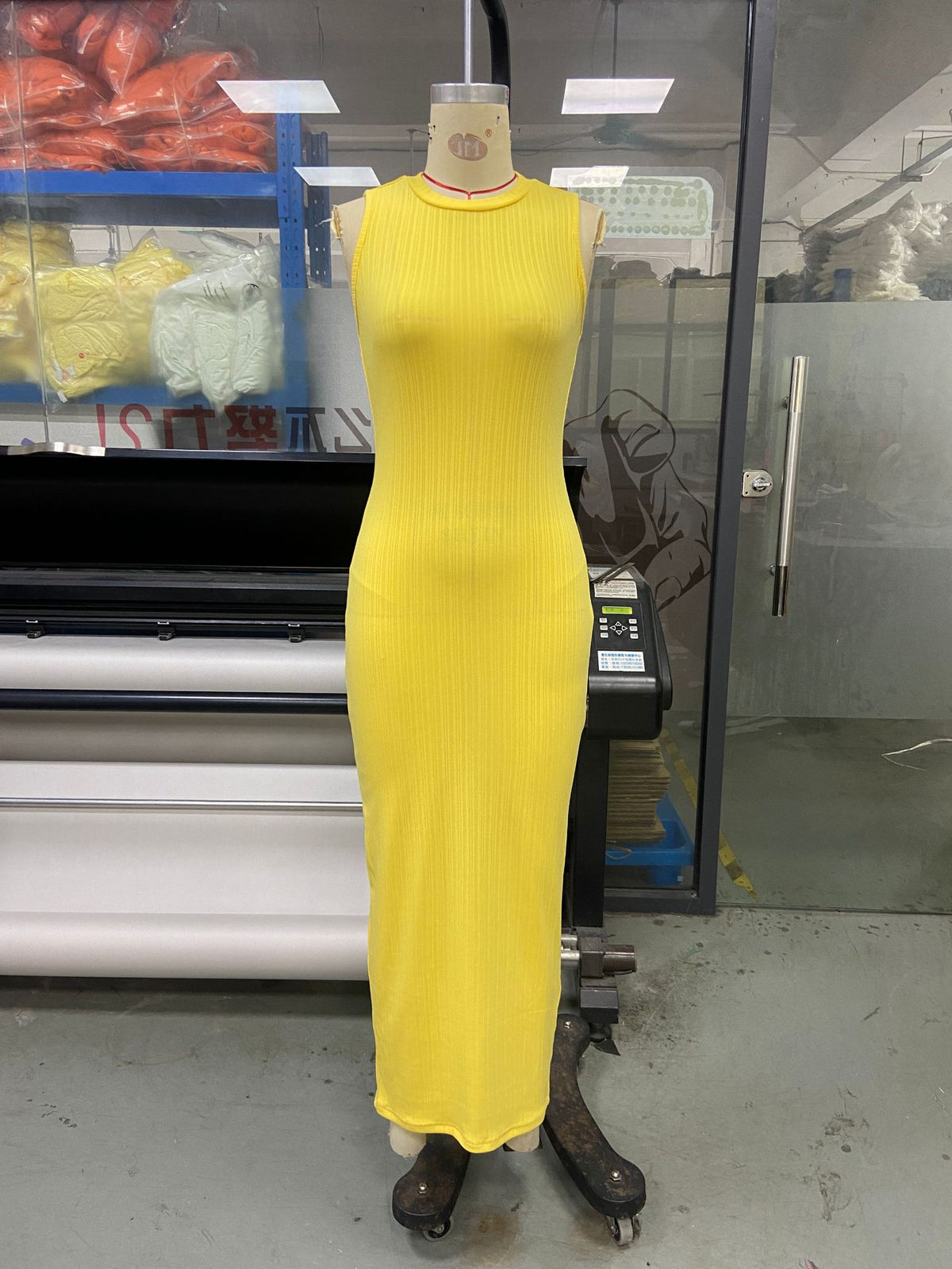 Casual Knitted Sleeveless Round Neck Dress