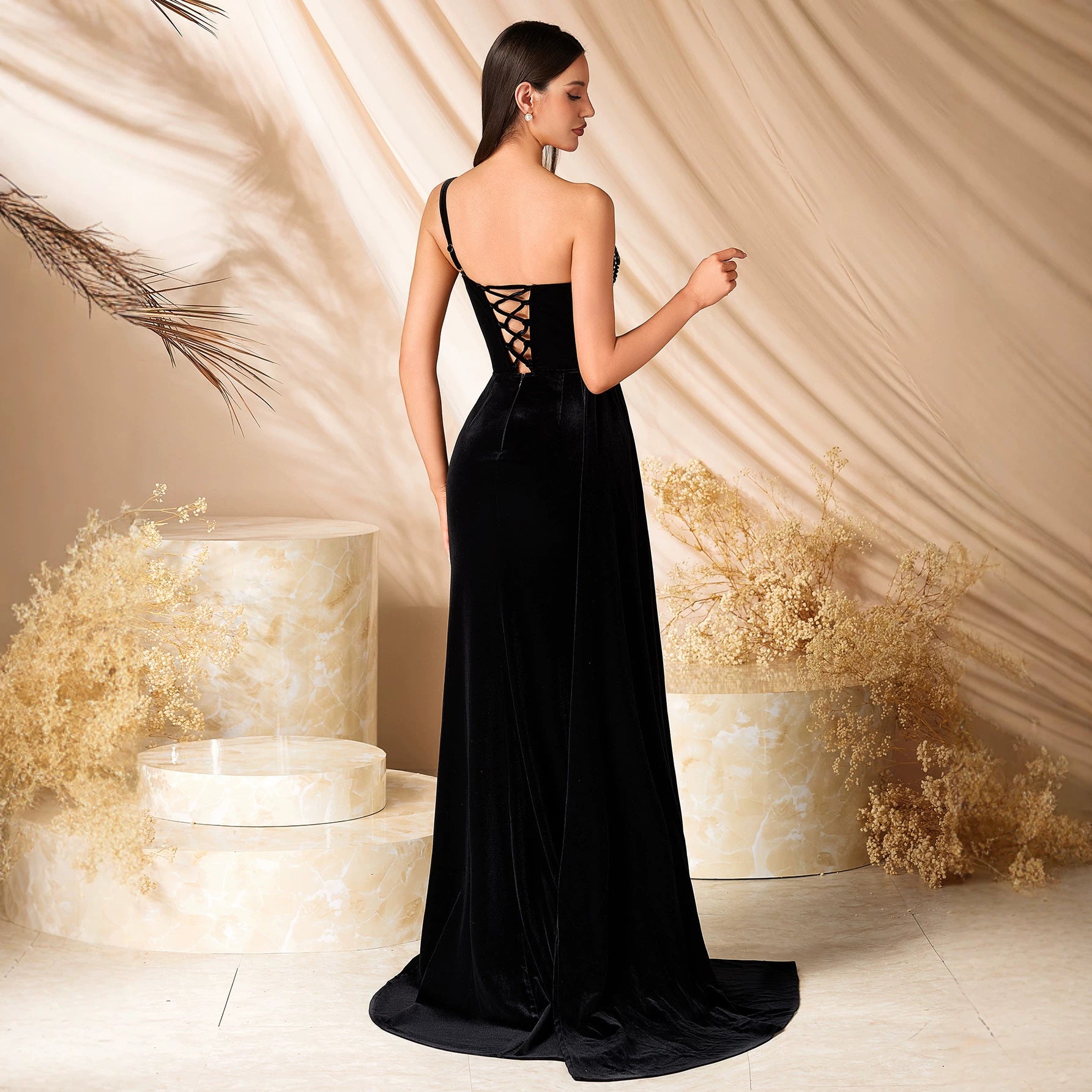 Velvet Sleeveless One Shoulder Evening Dress Velvet Fishtail Split Dress