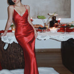 Women's Backless Sheath Dress