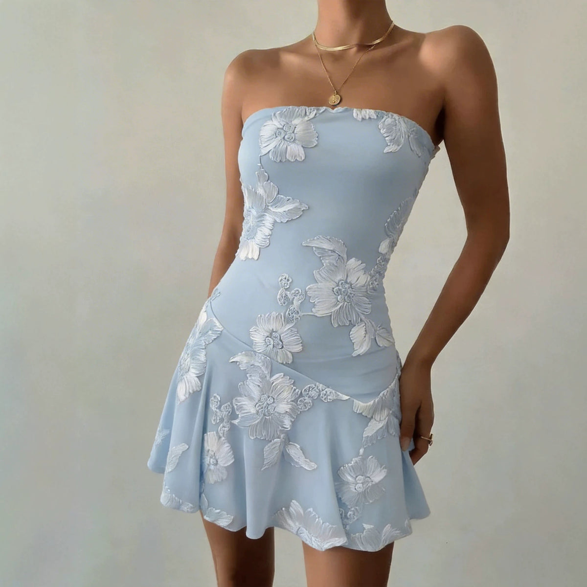 Women's Embroidered Floral Strapless Cocktail Dress