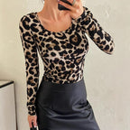 Leopard Print Scoop Neck Fitted Top