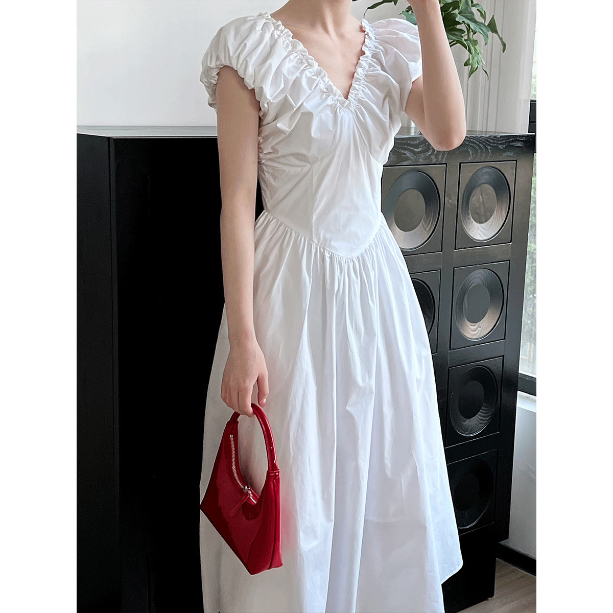 French Fitted Waist Backless V-Neck Dress Elegant Sleeveless Pleated