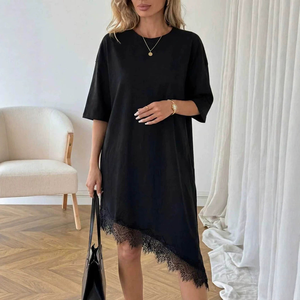 Black short-sleeve summer dress with loose fit and scalloped lace-trim hem