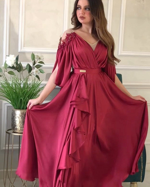 Women's Lace Strapless Evening Gown