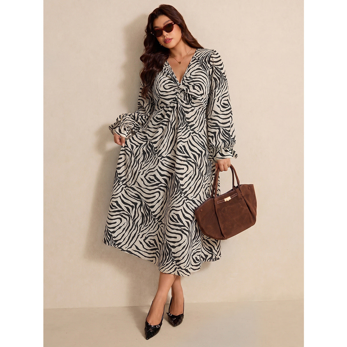 Women's Plus Size Zebra Print V-Neck Midi Dress