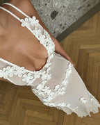 V-Neck Lace Stitching Sleeveless Waist Cutout Lace Dress
