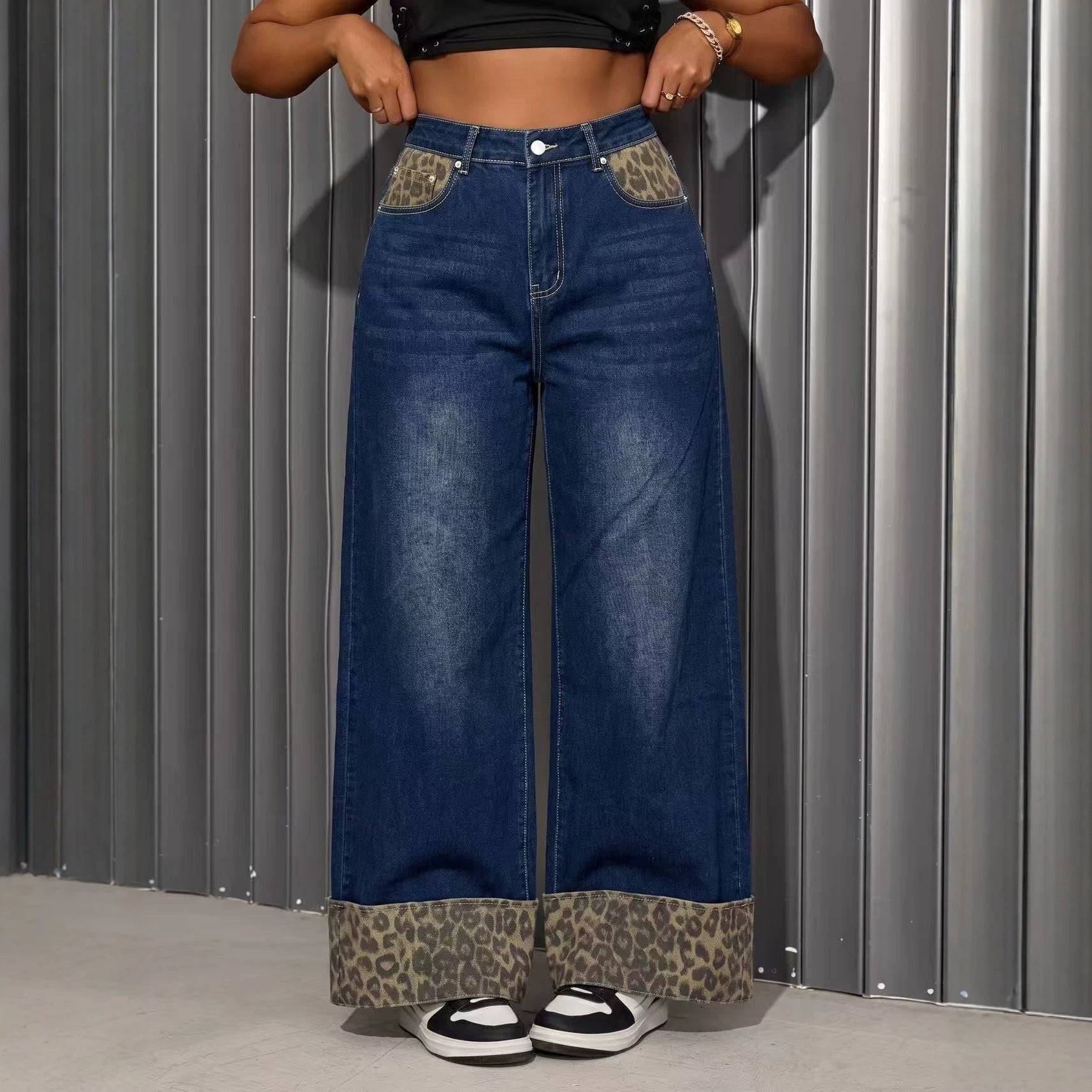 Women's Leopard-Print Wide-Leg Jeans