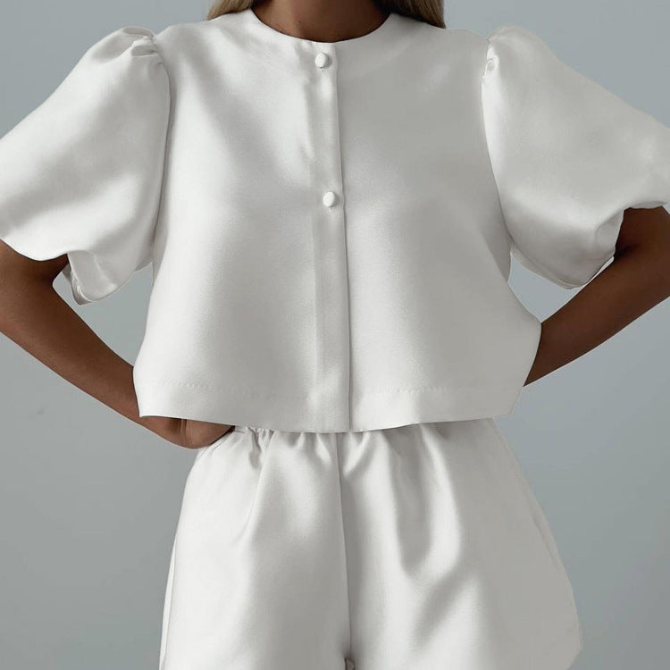 Women Design round Neck Puff Sleeve Top Shorts Two Piece Set