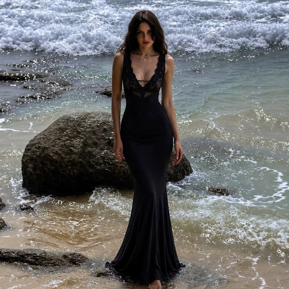 Women's Black Lace V-Neck Fishtail Evening Maxi Dress