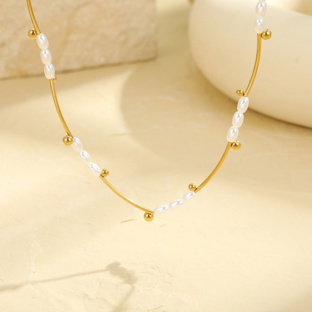 French Hepburn Advanced Baroque Imitation Pearl Necklace