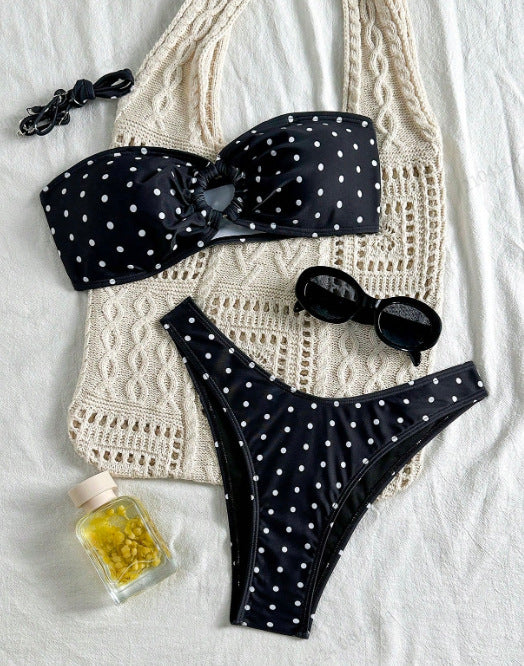 Black and White Dots