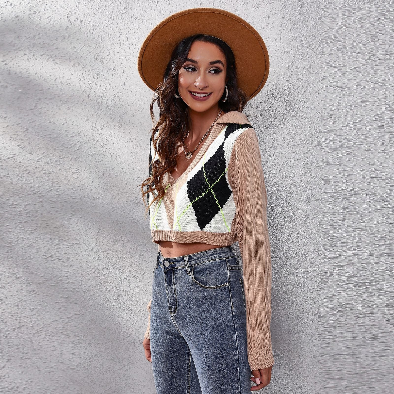 Women's Popular Rhombus Color Matching Doll Collar Rhombus Short Knitted Sweater Women Loose Women Clothing