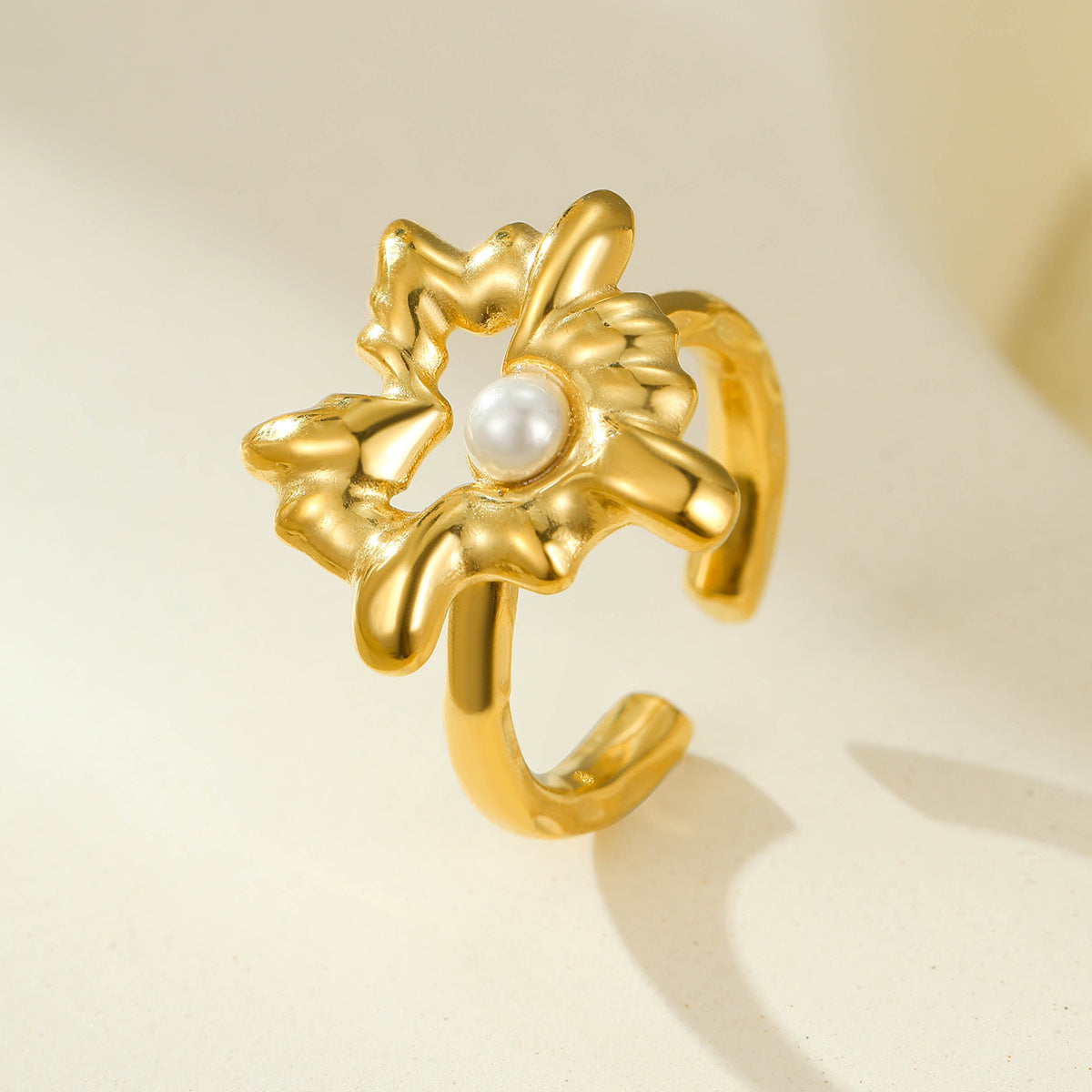 18K Gold Open End Pearl Ring Natural Stone Love Inlaid