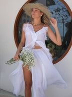 White suspender
