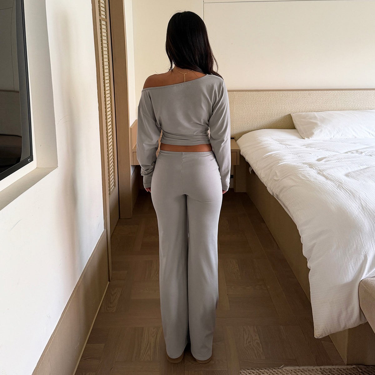 Asymmetric One-Shoulder Top and Pants Two-Piece Set