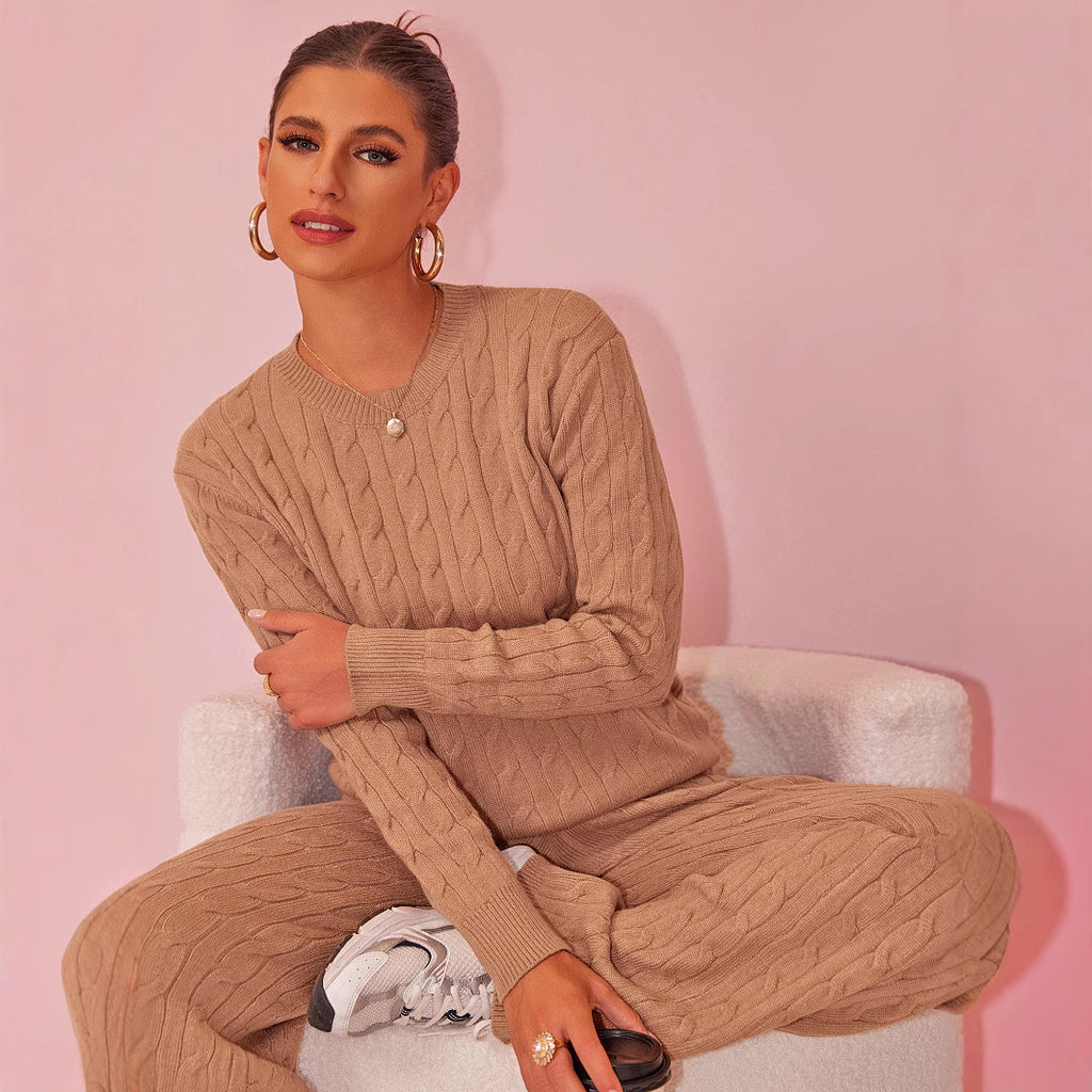 Autumn Winter round Neck Cable Knit Sweater Knitwear Wide Set