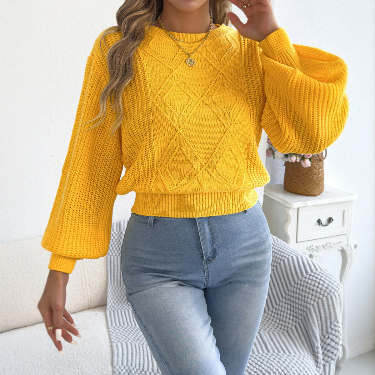 Women's Diamond-Pattern Puff-Sleeve Cropped Sweater