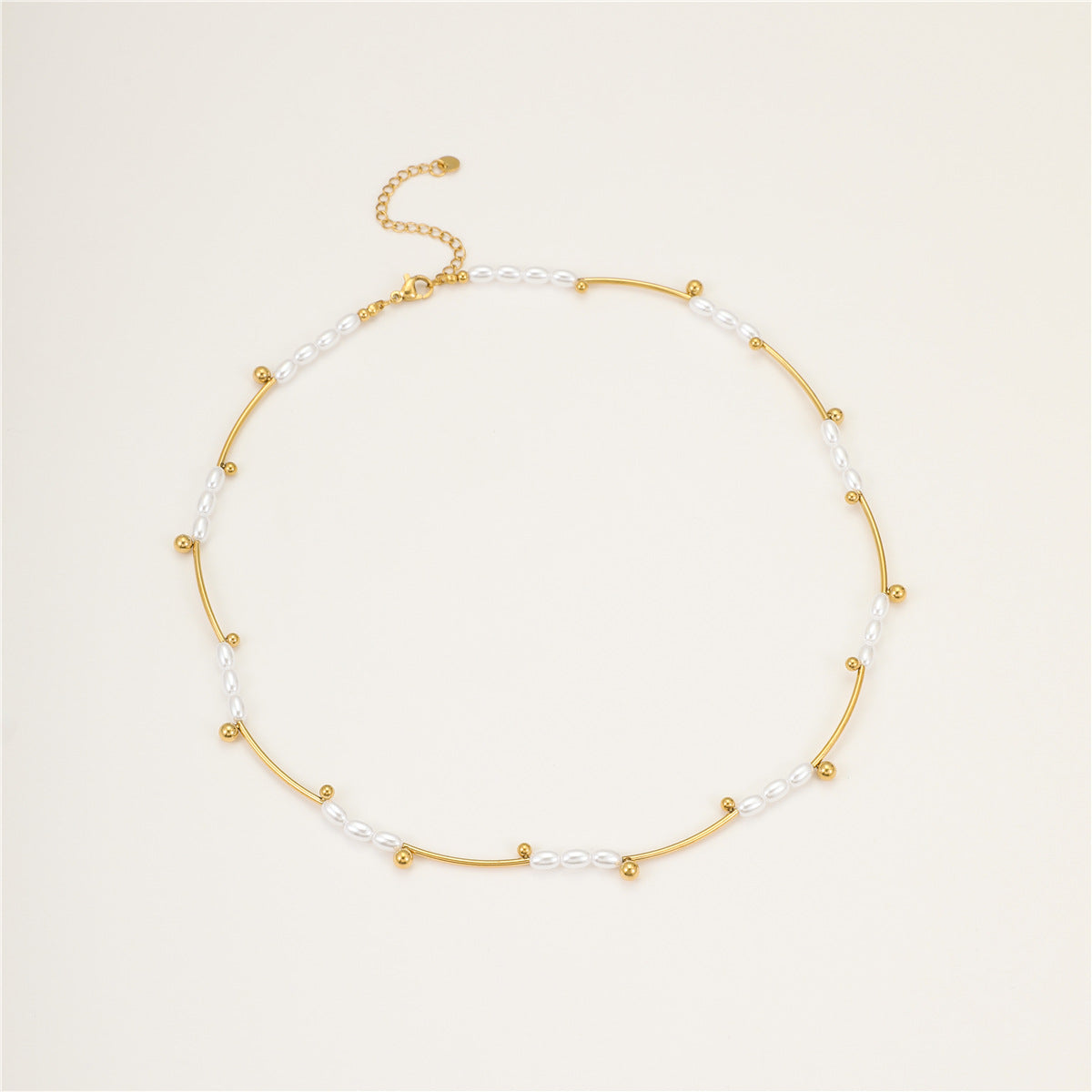French Hepburn Advanced Baroque Imitation Pearl Necklace
