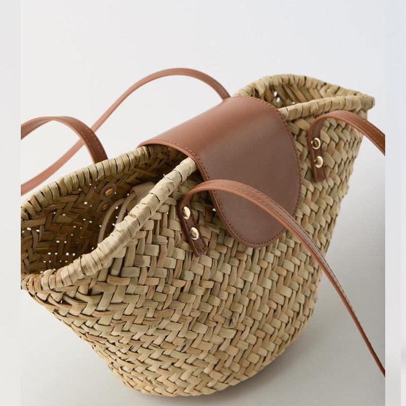 Women's Natural Grass Straw Shoulder Bag
