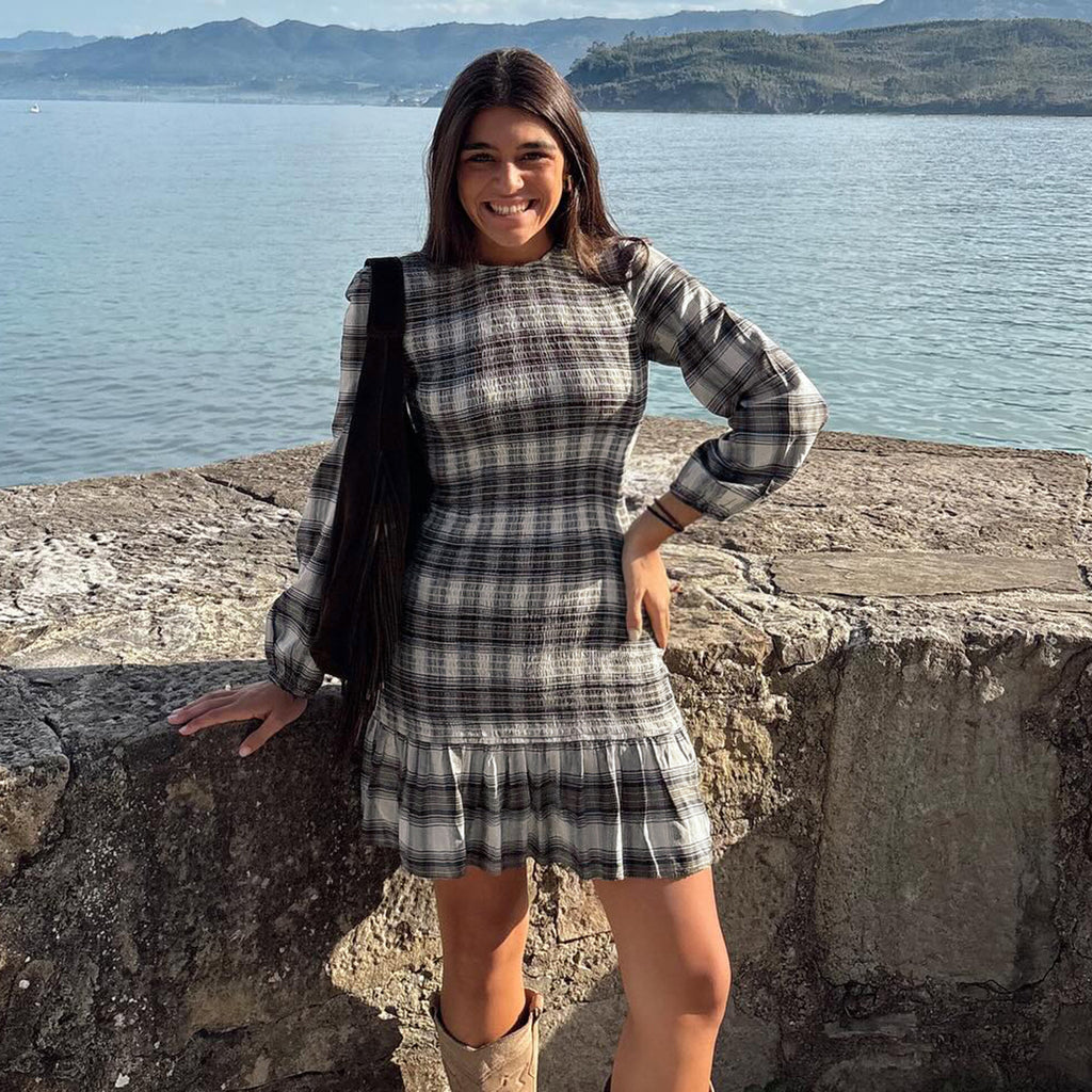 Plaid Pleated Casual Long Sleeved Dress Contrast Color round Neck Pleated
