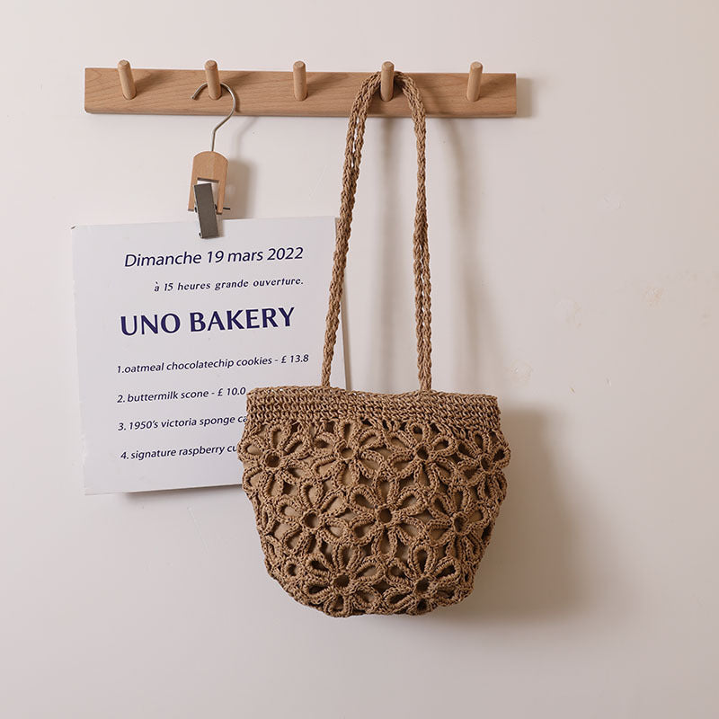Women's Floral Straw Shoulder Bag