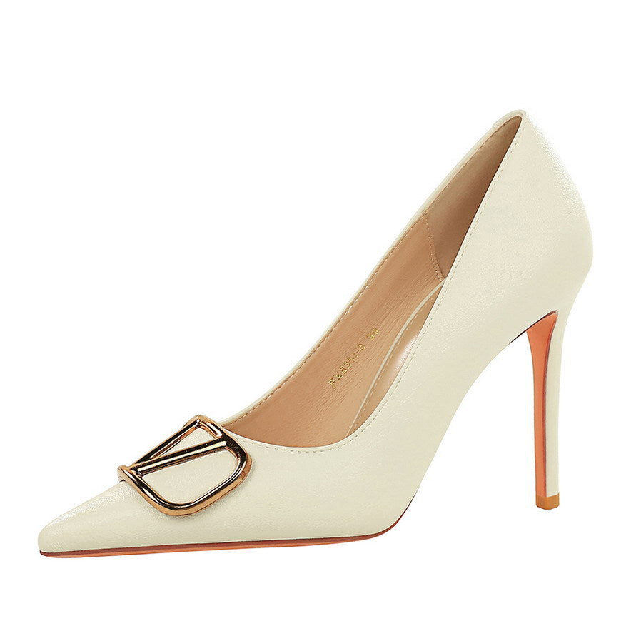 Women's Metal V Buckle Pointed Toe Super High Heel Stiletto Heel Slip On Pana Pattern