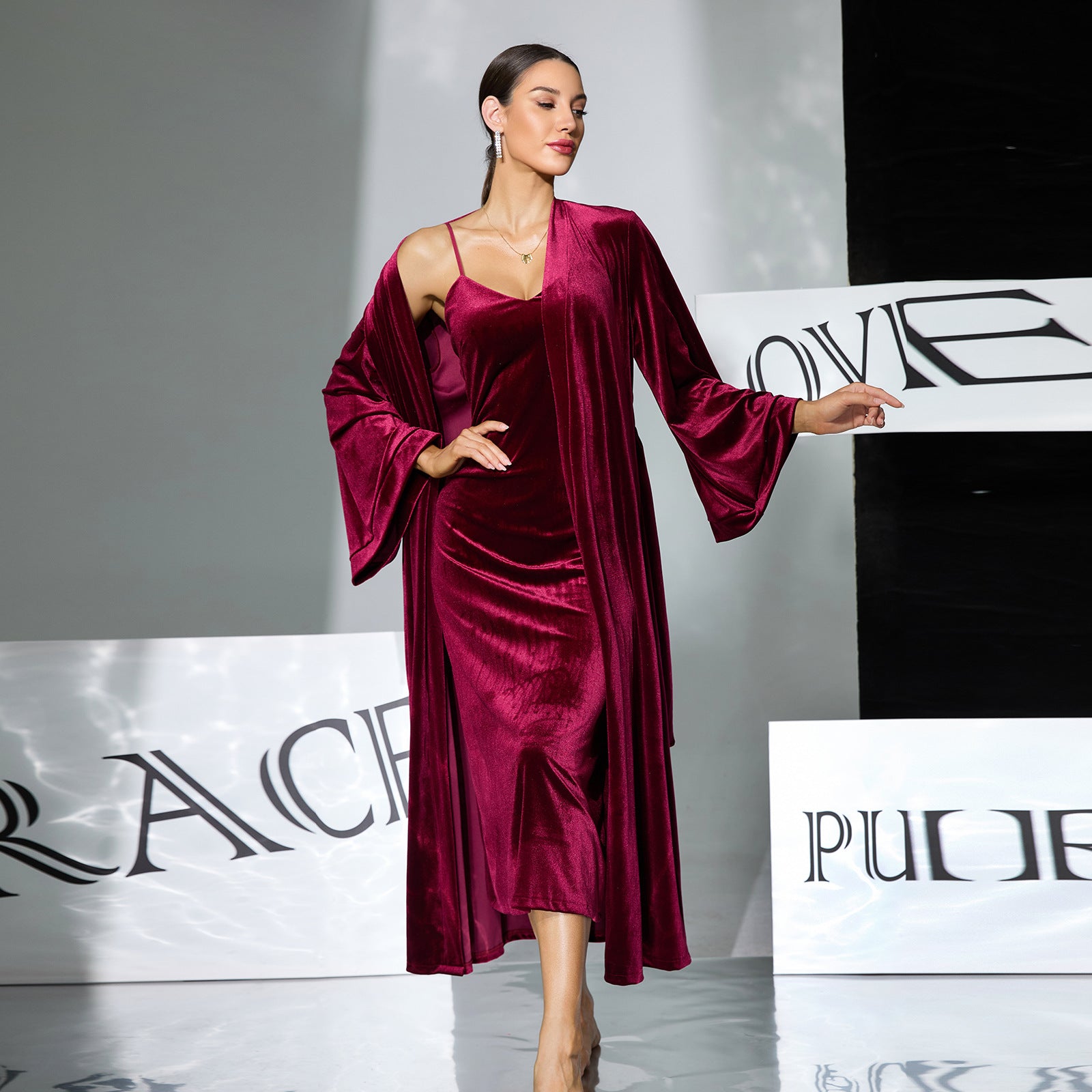Women's Velvet Robe And Cami Two-Piece Set