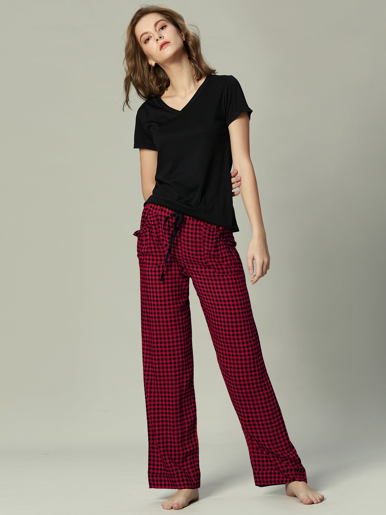 Black and red grid