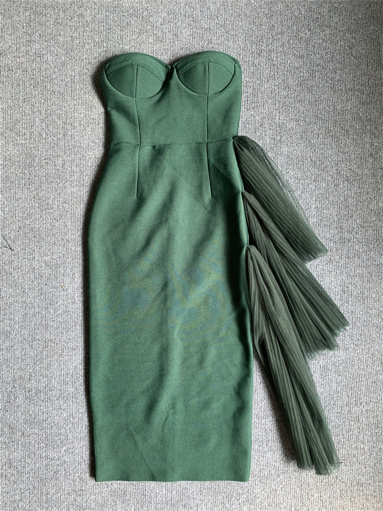 blackish green