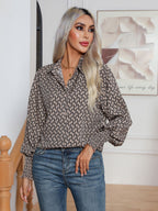 Women’s Khaki Geometric Print Lantern Sleeve Shirt