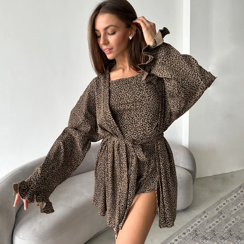 Summer Cool Feeling Leopard Print Long Sleeve Nightgown Suspender Shorts Three Piece Knitted Home Wear Women Can