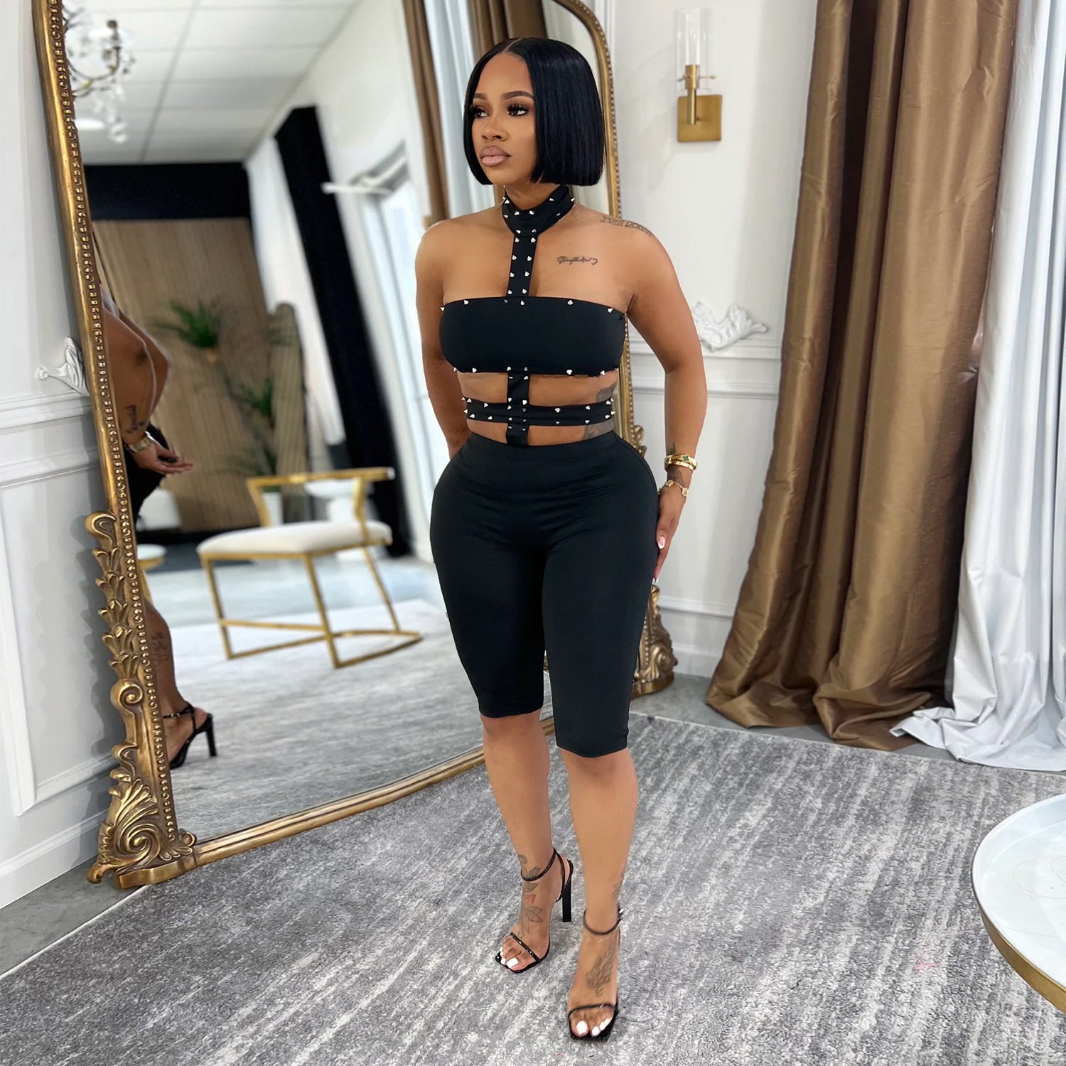 Women Wear Sexy off the Shoulder Bubble Beads Halter Solid