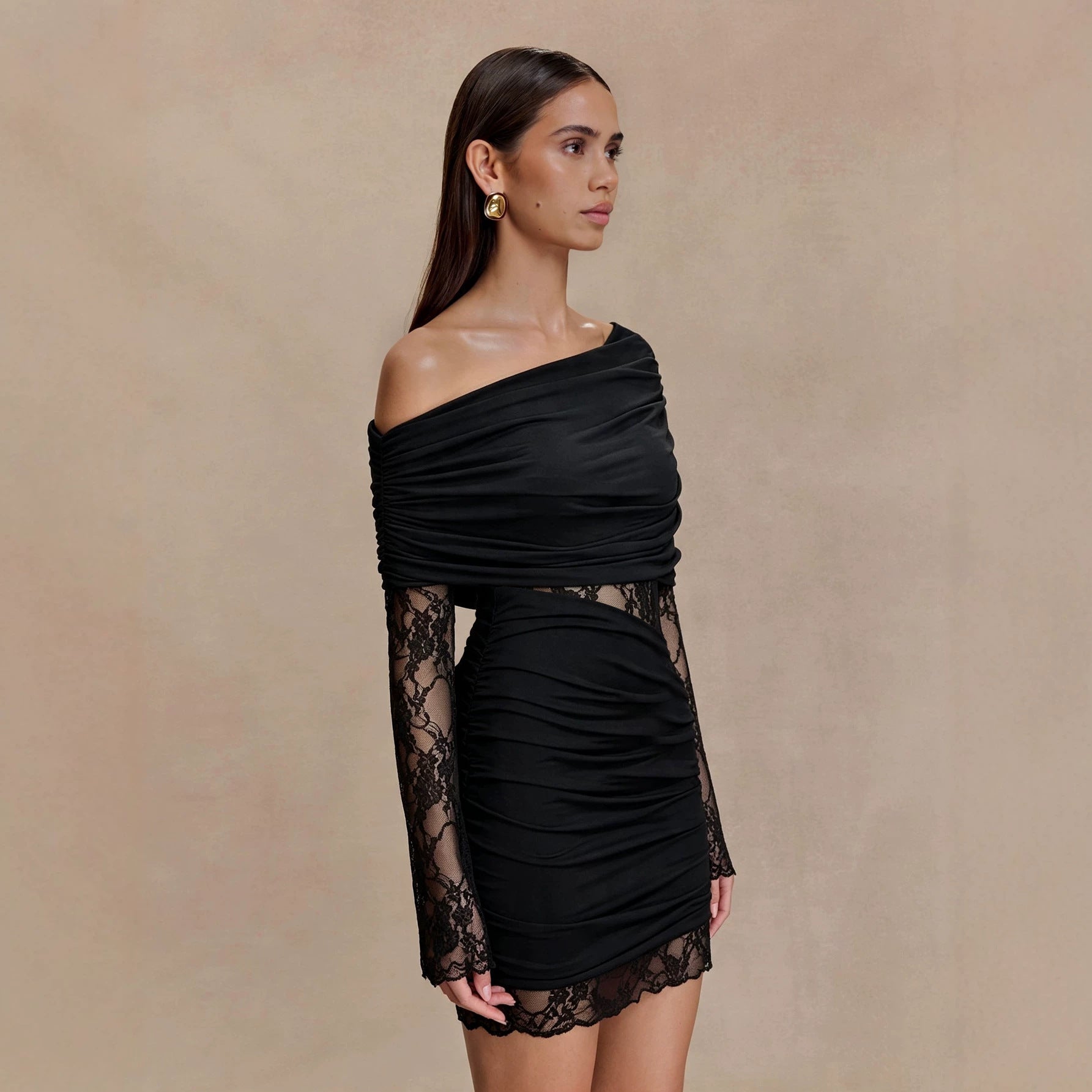 Women's Lace Patchwork One-Shoulder Mini Dress