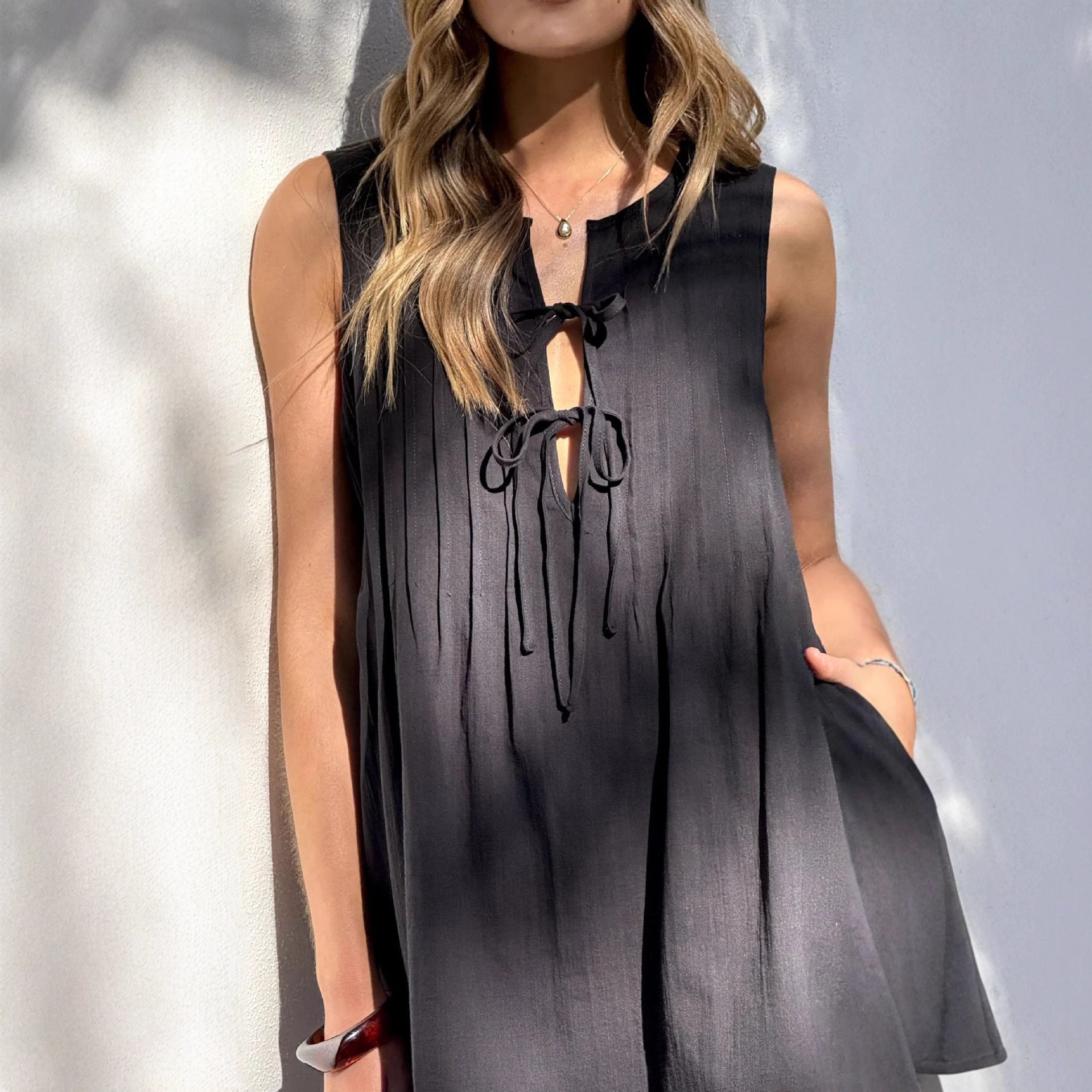 Women's Sleeveless Summer Dress