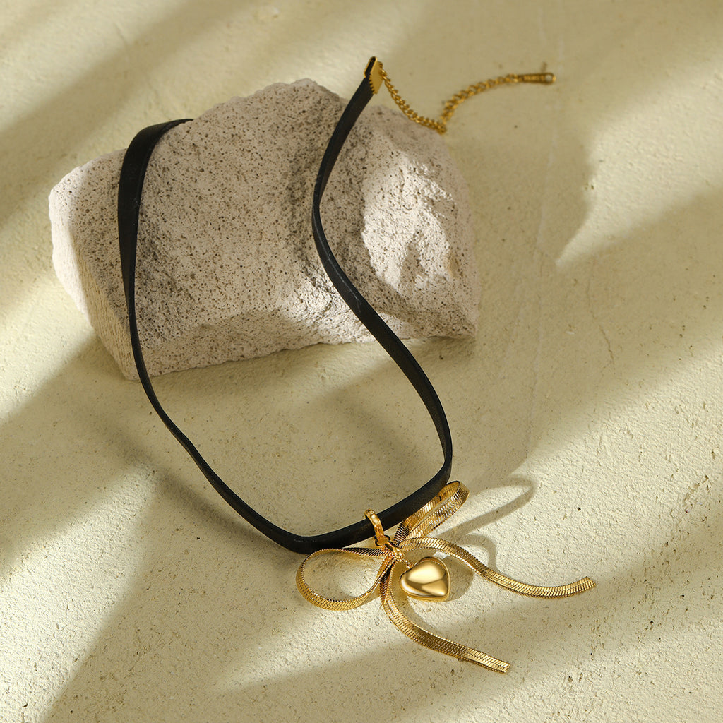 Bow Leather Love Necklace