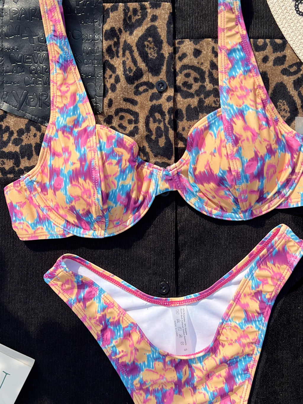 Split Color Bikini Swimwear