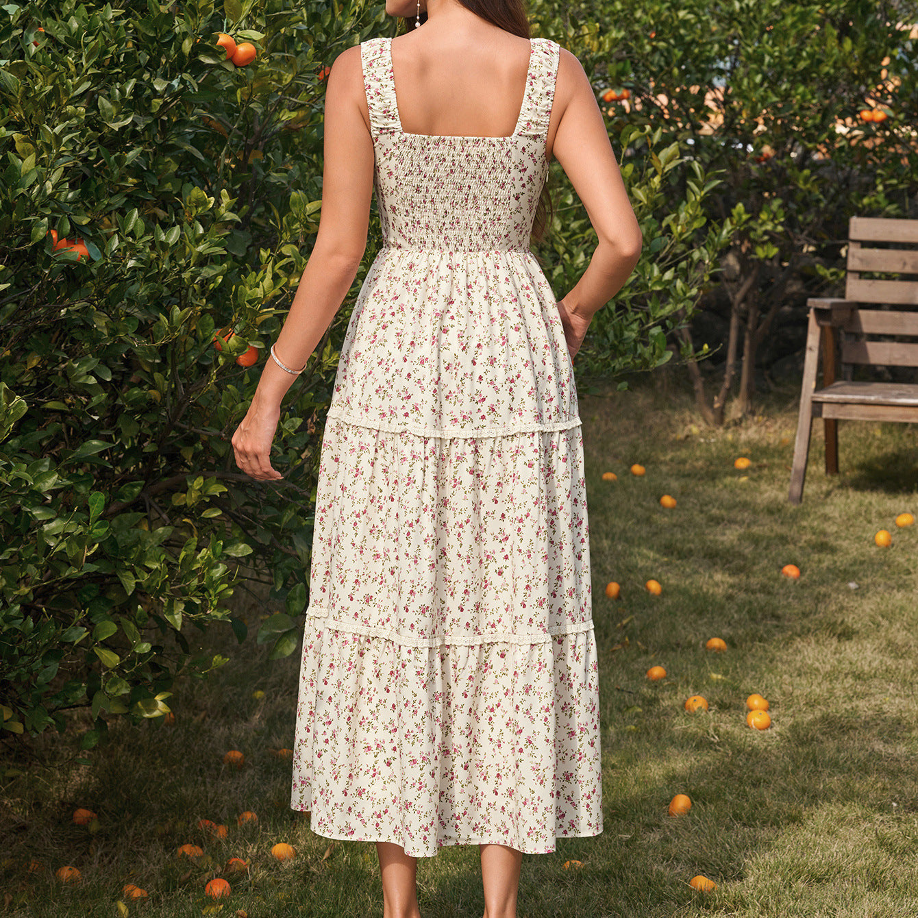 Women's Backless Pleated Dress