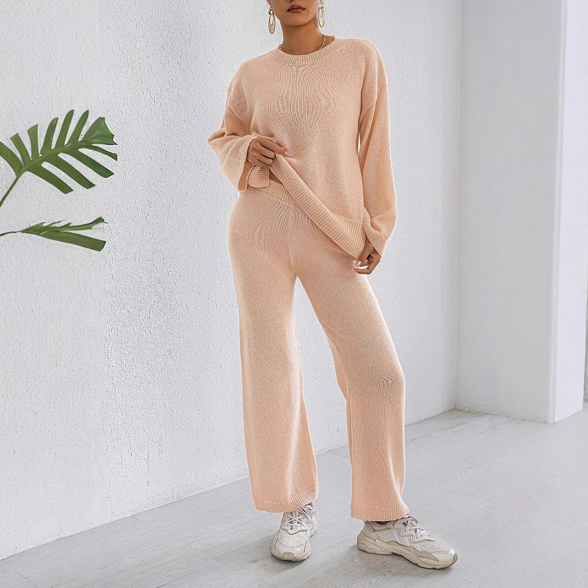 Loungewear Loose Comfort Casual Solid Color Long Sleeved Top Pullover Women Straight Leg Wide Leg Pants Two Piece Set