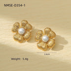 NMSE-D354-1 Four-Petal Flower Stud Earrings