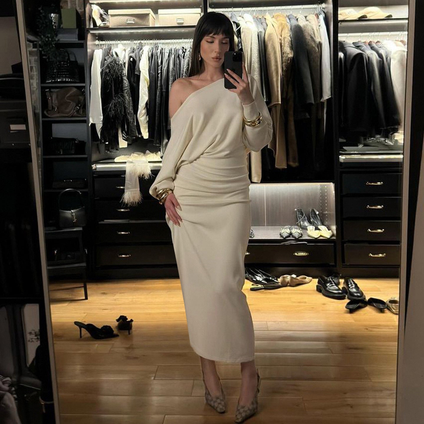 One-Shoulder Long-Sleeve Bodycon Midi Dress