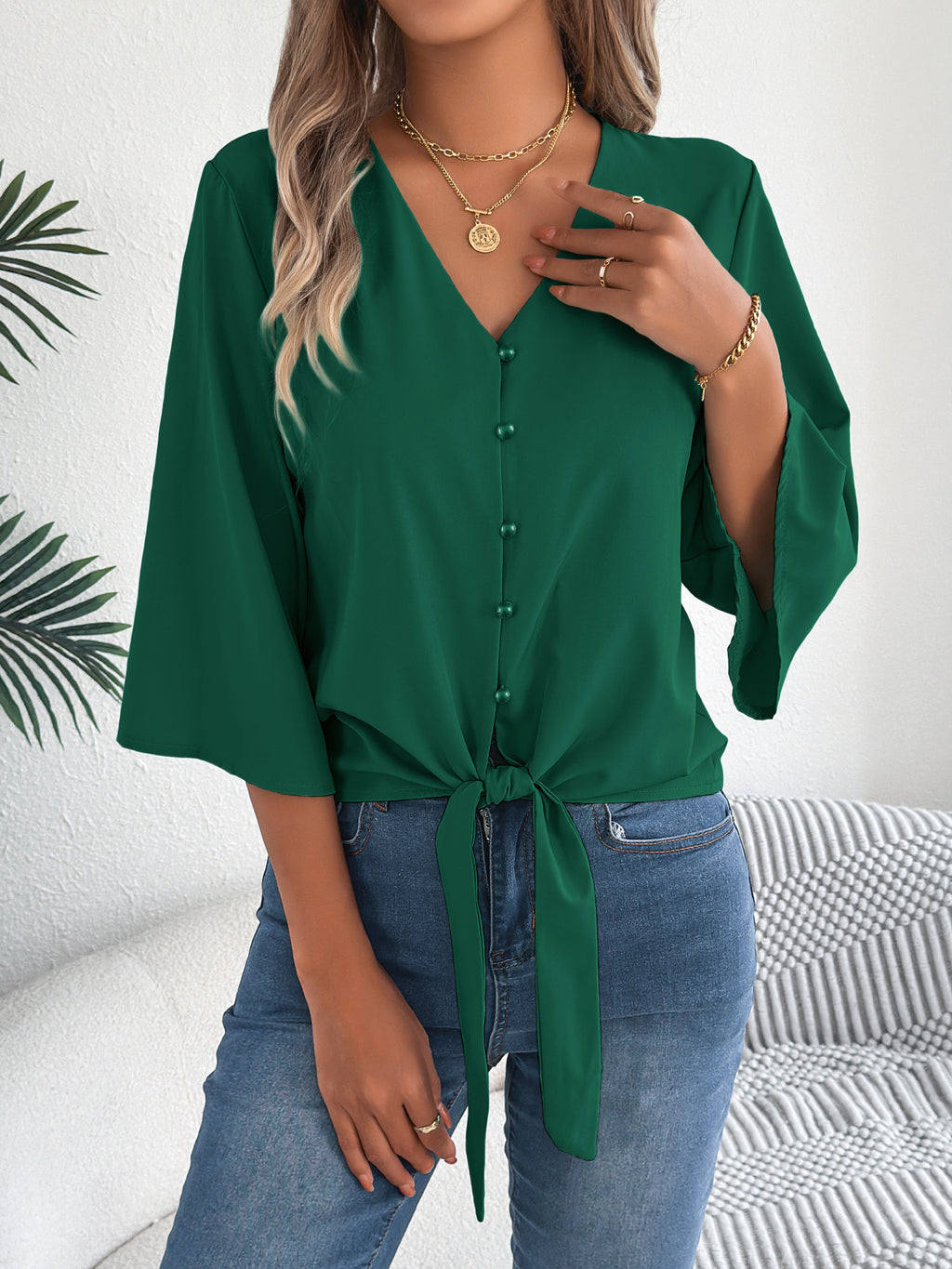 blackish green