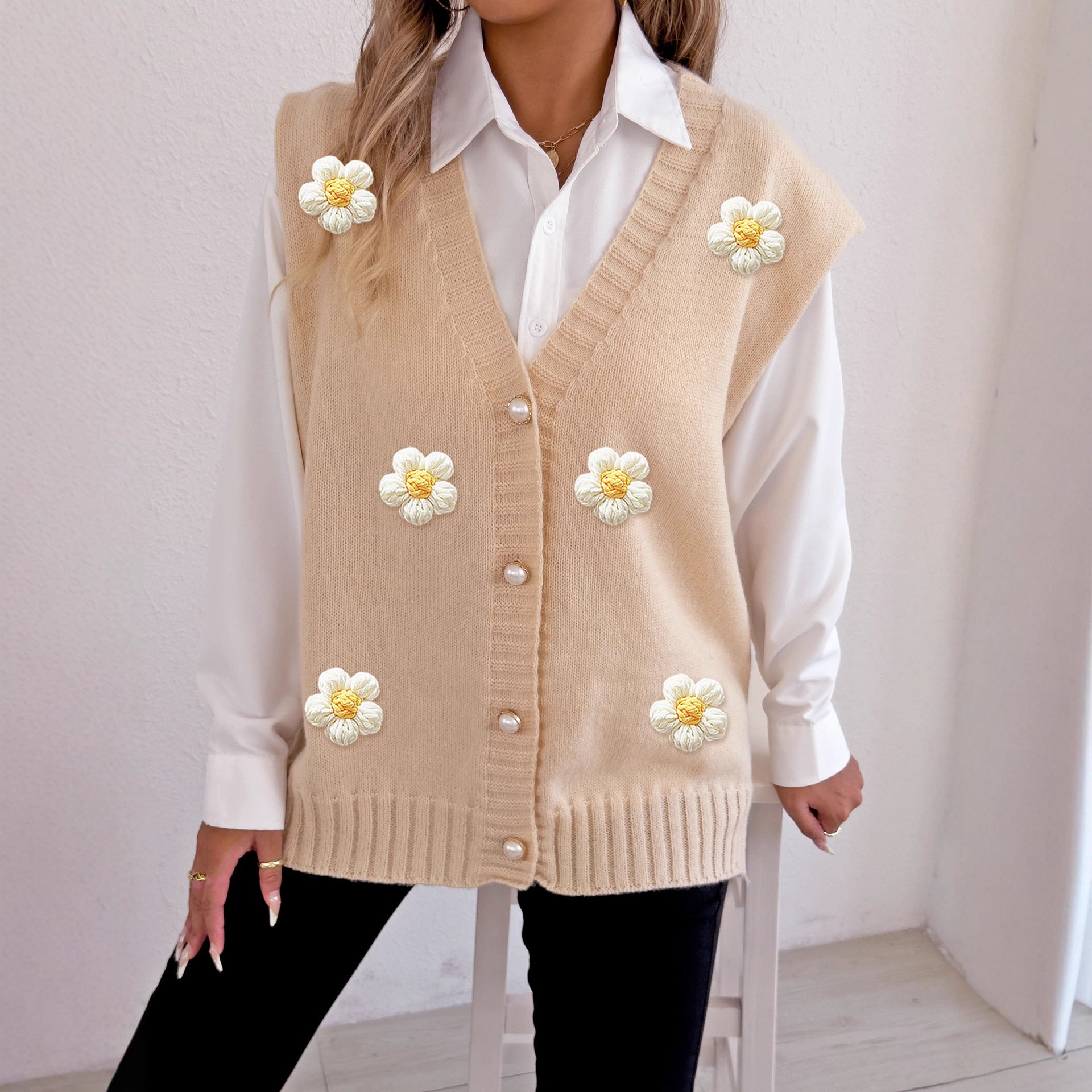 Women Autumn Winter Vest Pearl Buckle Loose Casual Cardigan Sweater Vest