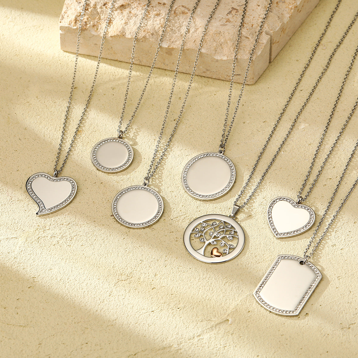 Round Diamond Pendant Necklace