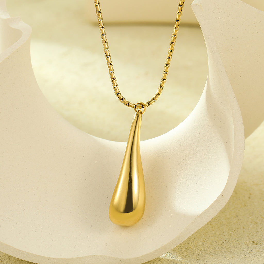 Water Drop Cutout Necklace